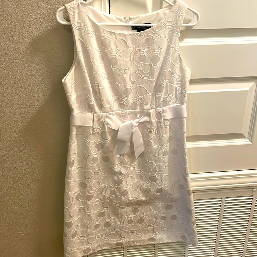 White Jessica Howard Dress Size 8